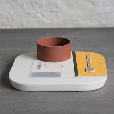 2015, L14 x W14 x H4cm, porcelain, terracotta